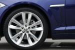 Jaguar XF 2011 года